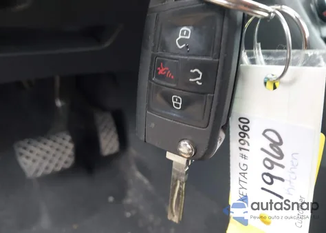 2019 Volkswagen Jetta 1.4T R-Line/1.4T S/1.4T Se z USA, uszkodzony, nr VIN 3VWC57BU8KM207353